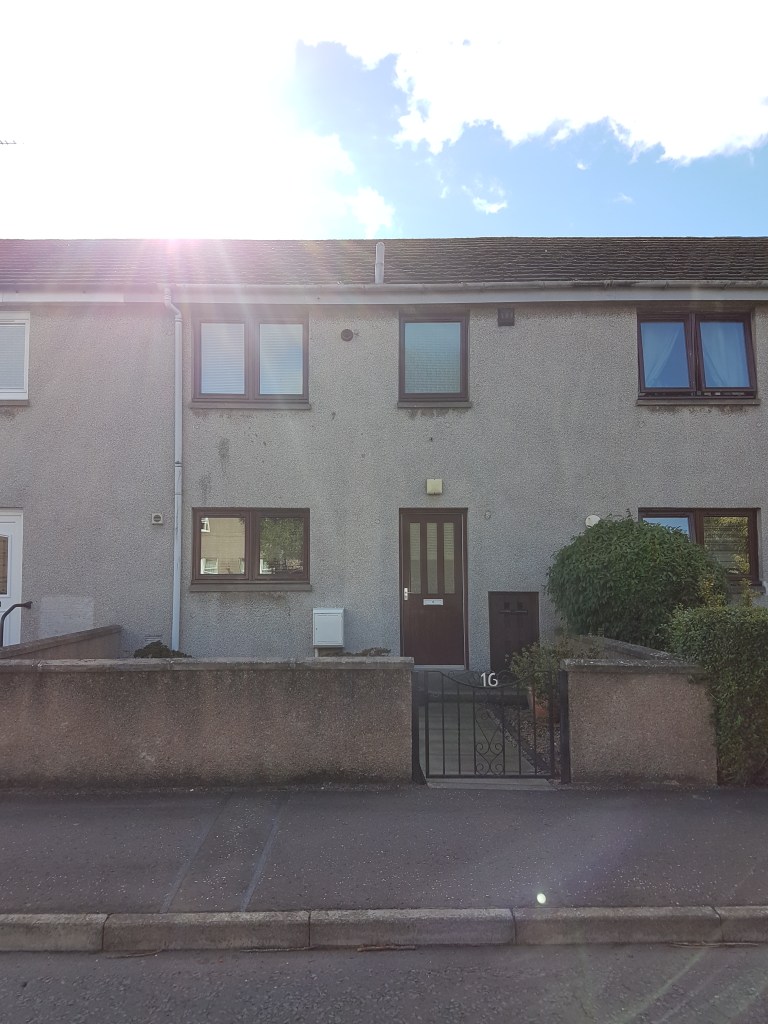Photo of a semi-detached house in Montrose