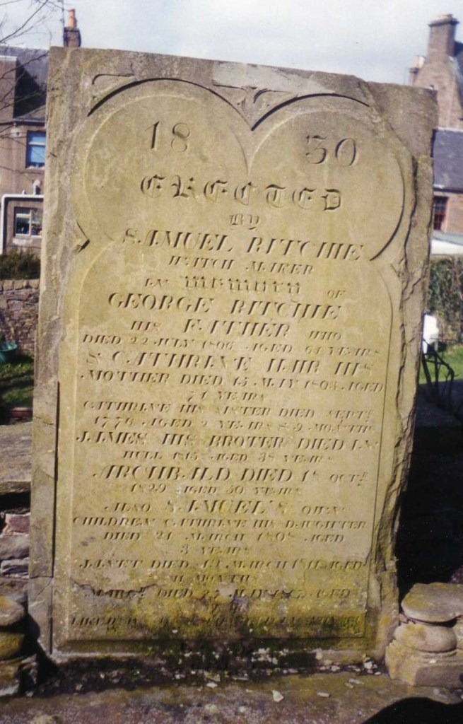 Gravestone erected by Samuel Ritchie in Forfar