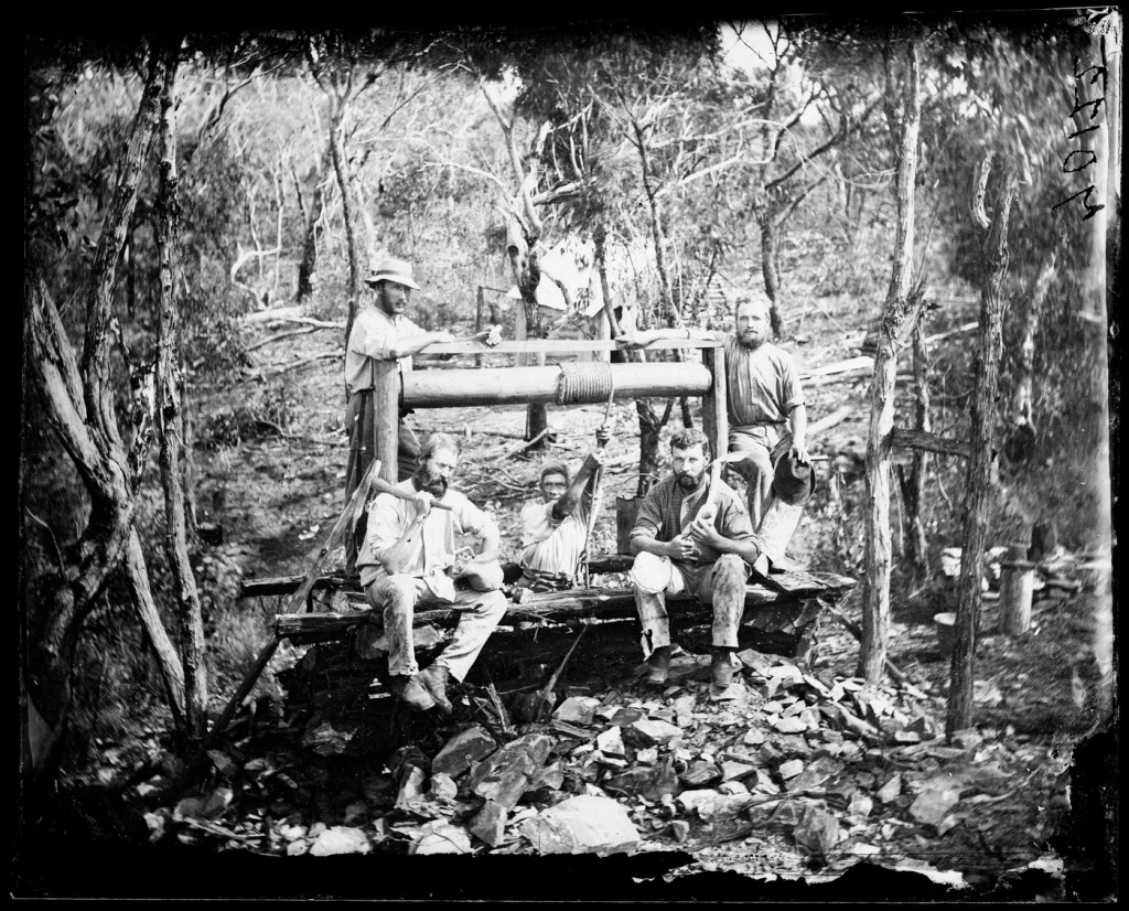 Photograph of gold minehead and gold miners, believed to be at Hill End-Tambaroora in the early 1870s